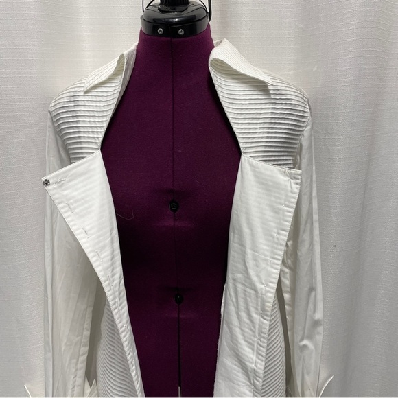 White stylish, unique button up coloured ribbed folds blouse, long sleeve - Picture 14 of 16